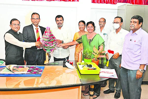 ఎస్ఎంసీకి కొత్త ప్రిన్సిపాల్