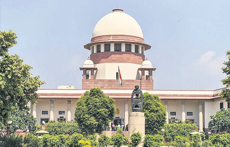 Supreme Court suggests petitioner to approach High Court over DSC exam3