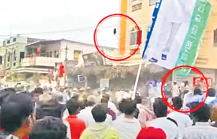 Cases against YSRCP leaders in Podili are being filed as per the Red Book Constitution4