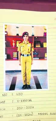 సైనిక్ గురుకుల కళాశాల విద్యార్థిని ఎయిర్ఫోర్స్ ఆఫీసర