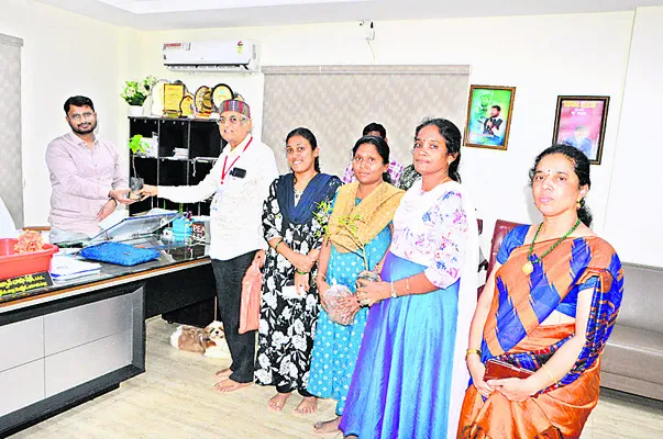 నిజరూప దర్శనం