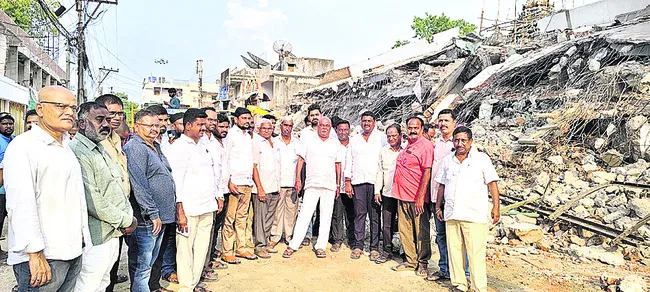 అభివృద్ధి పనుల పూర్తికి కృషి