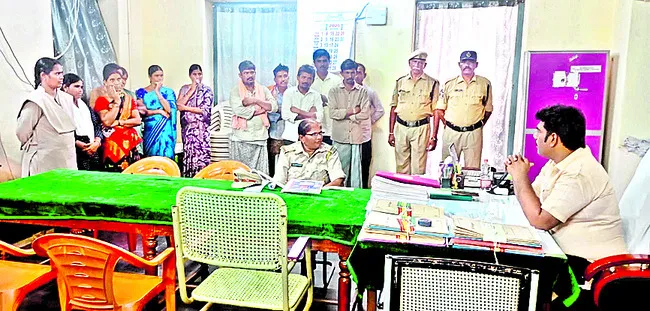నాటుసారా తయారీదారులపై చర్యలు