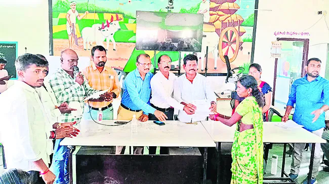 నెరవేరనున్న నిరుపేదల సొంతింటి కల