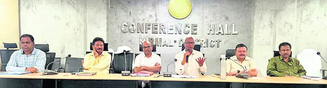 తల్లిదండ్రులకు అక్షరాలు నేర్పాలి
