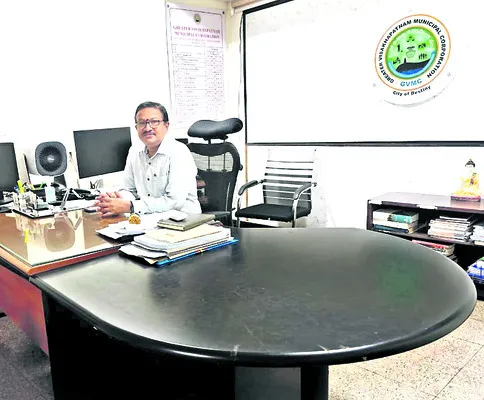 జీవీఎంసీ డీడీవోగా ఫణిరామ్‌ బాధ్యతల స్వీకరణ 