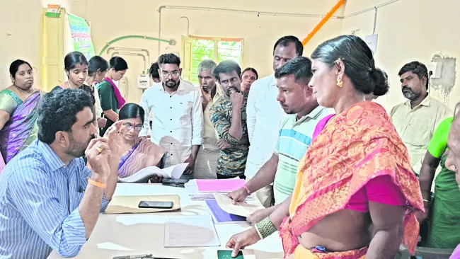రిజర్వాయర్ నిర్మాణానికి సహకరించండి