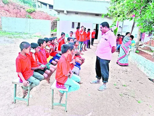 వందలా