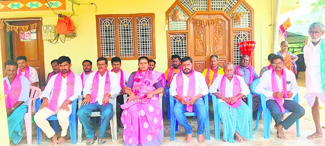 ఘనంగా
