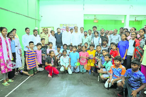 క్రీడల్లో గెలుపోటములు సహజం