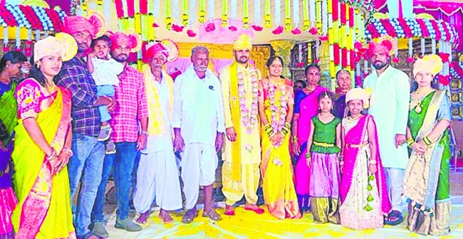 ● ఆయన కష్టమే ఈ జీవితం