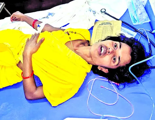 తల్లి, కుమార్తె ఆత్మహత్యాయత్నం