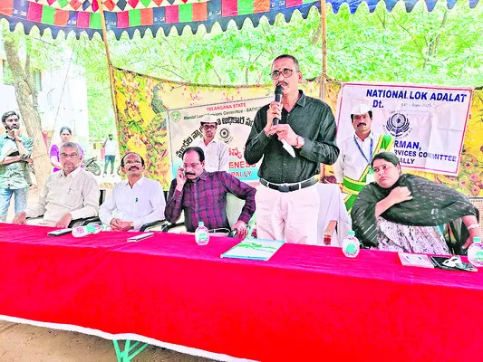 రాజీ మార్గమే రాజమార్గం