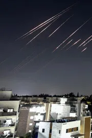 Israeli Military hits Iran Defence Ministry hq Nuclear site1