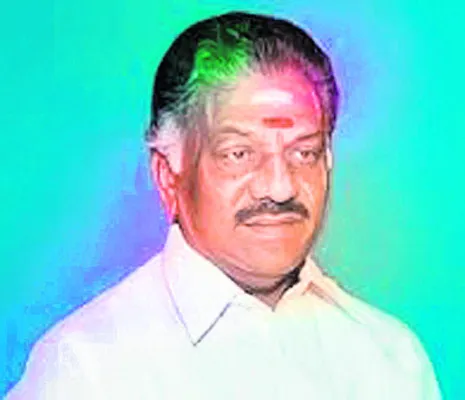 పన్నీరుకు పదవీ గండం