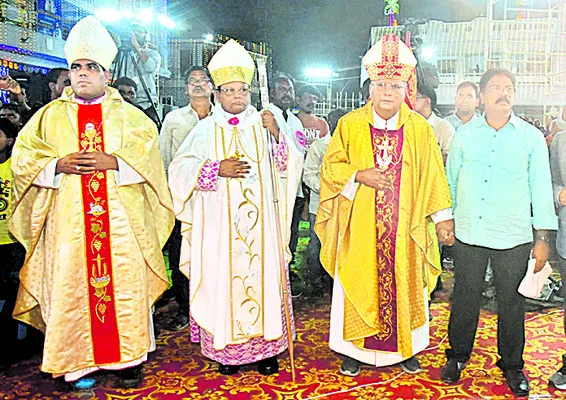వైభవంగా పునీత ఆంథోని పుణ్యక్షేత్ర వార్షికోత్సవం