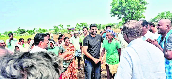 ప్రజలతో మమేకం.. పథకాలు చేరువగా..