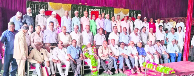 ఆర్టీసీ రిటైర్డ్ ఉద్యోగుల సమస్యల పరిష్కారానికి కృషి