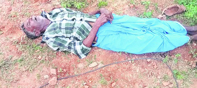 విద్యుదాఘాతంతో రైతు మృతి