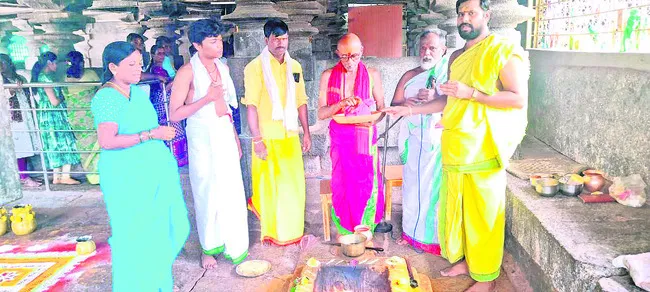 మల్లన్న ఆలయంలో మిథున సంక్రమణ పూజలు