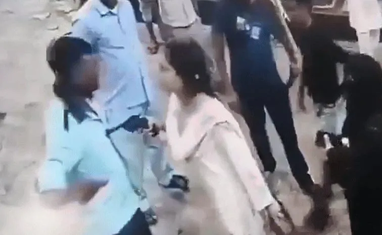 Hardoi Viral Video: UP Revolver Rani And Family Arrested