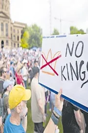 Millions take to the streets in No Kings anti-Trump protests across the US10