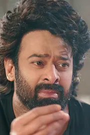 The Raja Saab Star Prabhas Wanted Two Heroines: Maruthi10