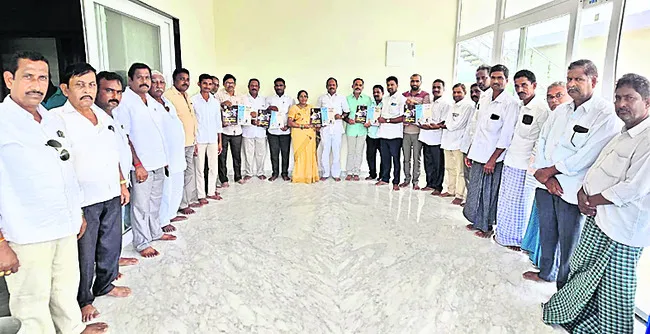 మోసం.. అరాచకం