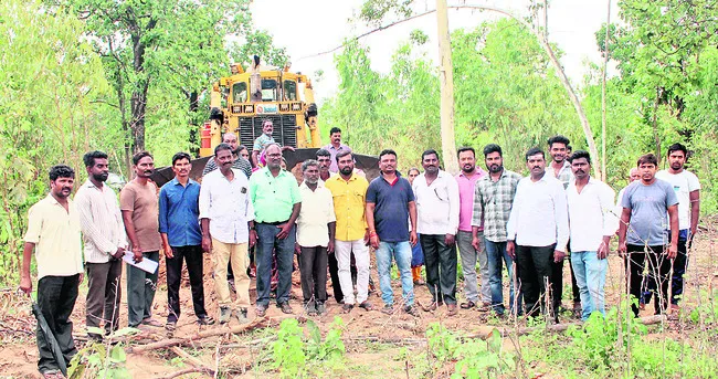 ఓసీ విస్తరణ పనుల అడ్డగింత