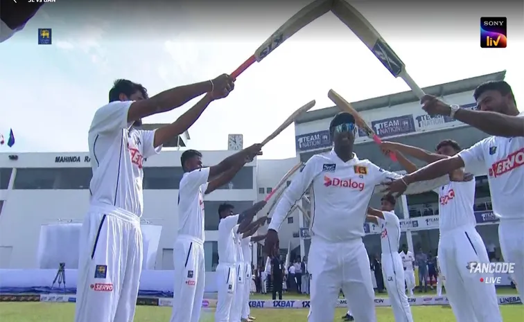 SL VS BAN 1st Test: Beautiful Farewell For Angelo Mathews, Fans Ask Why Did Kohli Didn't Get This Type