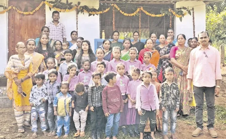 teacher uses his own funds to solve problem of accommodation for school