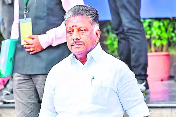 కొత్త పార్టీ స్థాపనకు పన్నీరు కుస్తీ !