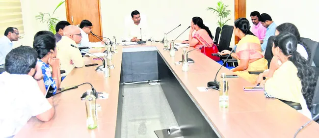 సదరం సర్టిఫికెట్ల జారీ వేగవంతం చేయాలి
