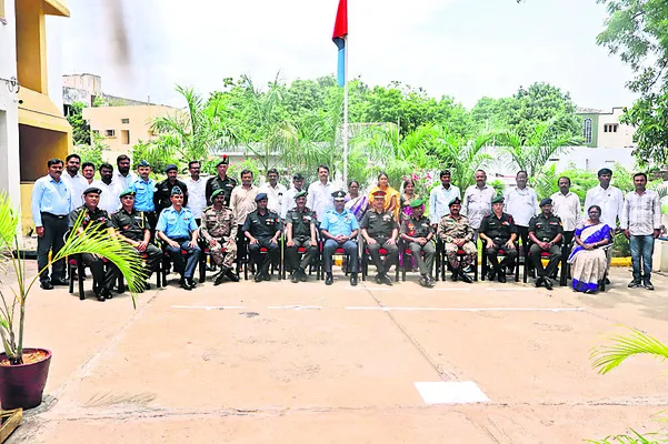 దేశ రక్షణ కోసం యువతను సిద్ధం చేయాలి
