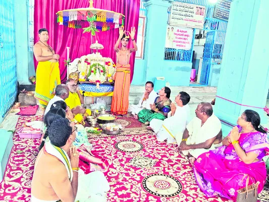 మట్టపల్లి క్షేత్రంలో నిత్యకల్యాణం