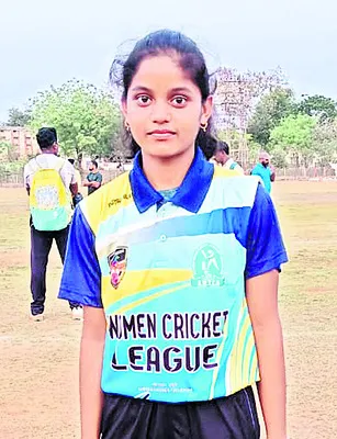 బీపీఈడీలో రైతుబిడ్డకు స్టేట్‌ ఫస్ట్‌ ర్యాంక్‌