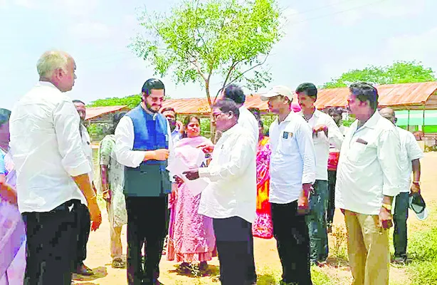 కొనుగోళ్లు ఉన్నట్టా.. లేనట్టా!