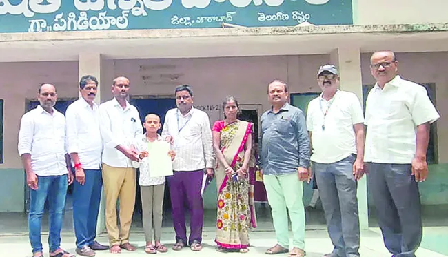 సర్కారు బడుల్లోనే నాణ్యమైన విద్య 