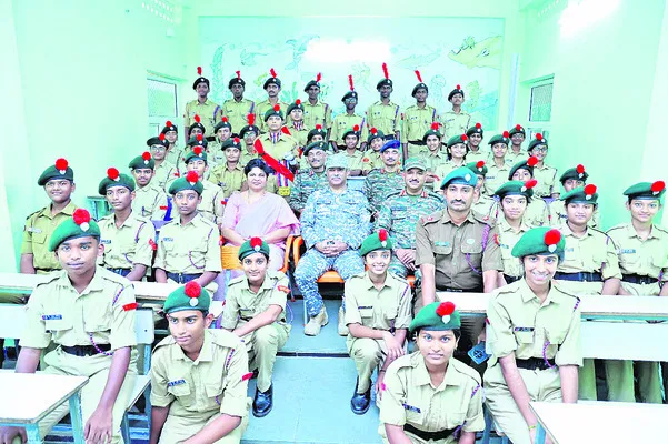 ఎన్సీసీ కేడెట్లు క్రమశిక్షణతో మెలగాలి