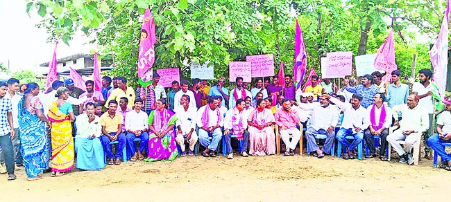 అర్హులకు ఇందిరమ్మ ఇళ్లు కేటాయించాలి