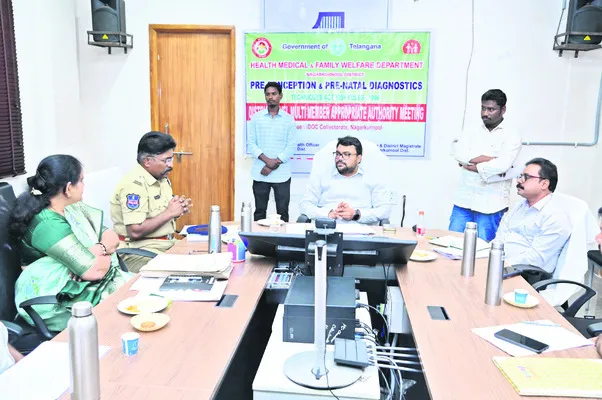 బోగస్ పత్రాలతో ఆస్పత్రులు నిర్వహిస్తే క్రిమినల్ కేసుల