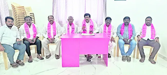 స్థానిక ఎన్నికలు ఎప్పుడొచ్చినా ఎదుర్కోవడానికి సిద్ధం