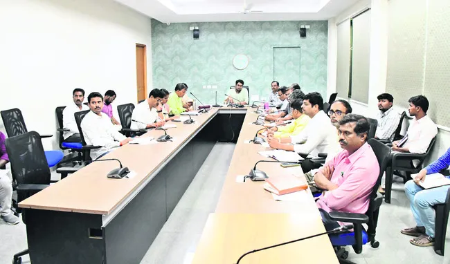 దీర్ఘకాలిక వ్యాధిగ్రస్తులకు వైద్య పరీక్షలు..