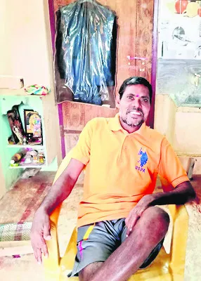 చెక్ డ్యాంలో పడి వ్యక్తి మృతి
