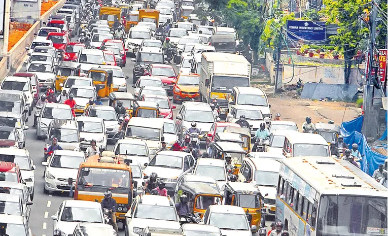 Heavy Traffic Jam At Begumpet