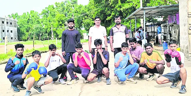 రాష్ట్ర బాక్సింగ్‌ పోటీలకు క్రీడాకారుల ఎంపిక   