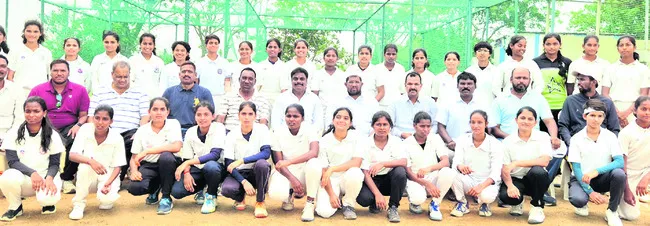 క్రికెట్‌లో ఉన్నతస్థాయికి ఎదగాలి 