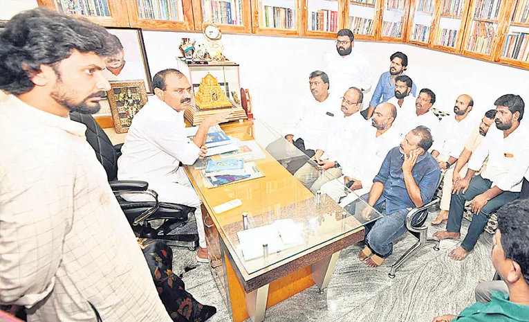 4న వెన్నుపోటు దినం విజయవంతం చేద్దాం
