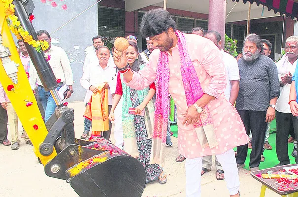 పరిసరాల పరిశుభ్రత ప్రతీఒక్కరి బాధ్యత