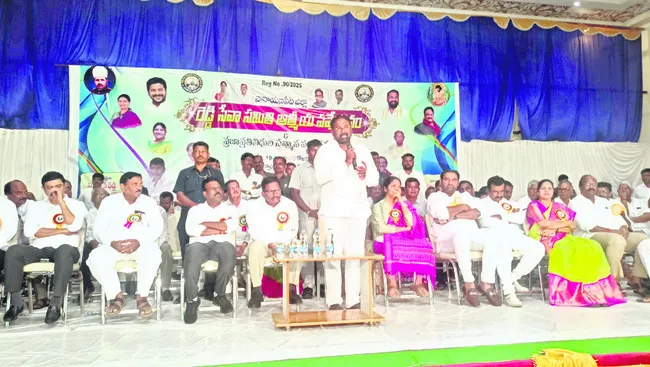 అర్హులందరికీ ఇందిరమ్మ ఇళ్లు